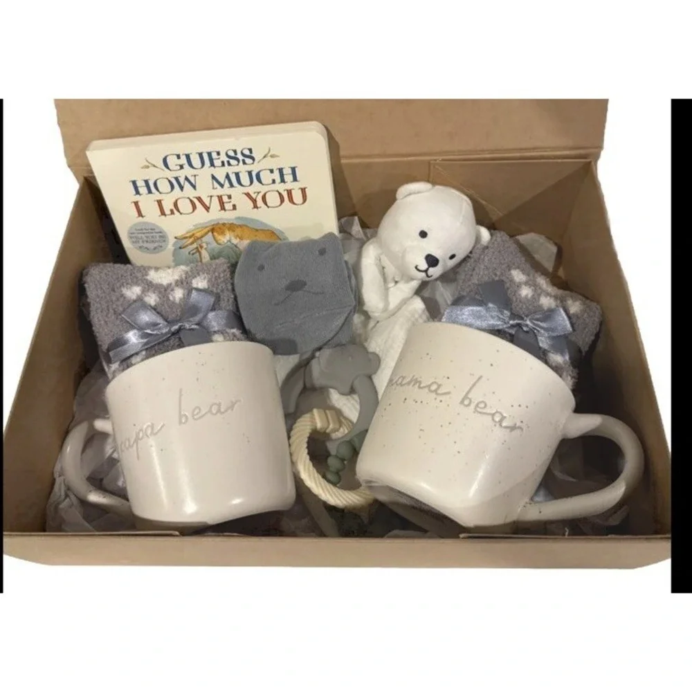 Gender Reveal Gift, New Parents Pregnancy Present, Baby Shower Unisex Infant Box